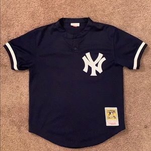 Mitchell & Ness || Yankees Jersey Shirt #23